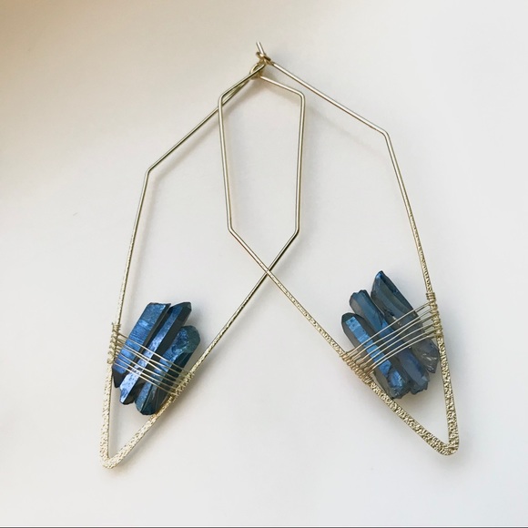 Geometric Quartz Crystal Hoop Statement Earrings - Picture 5 of 16
